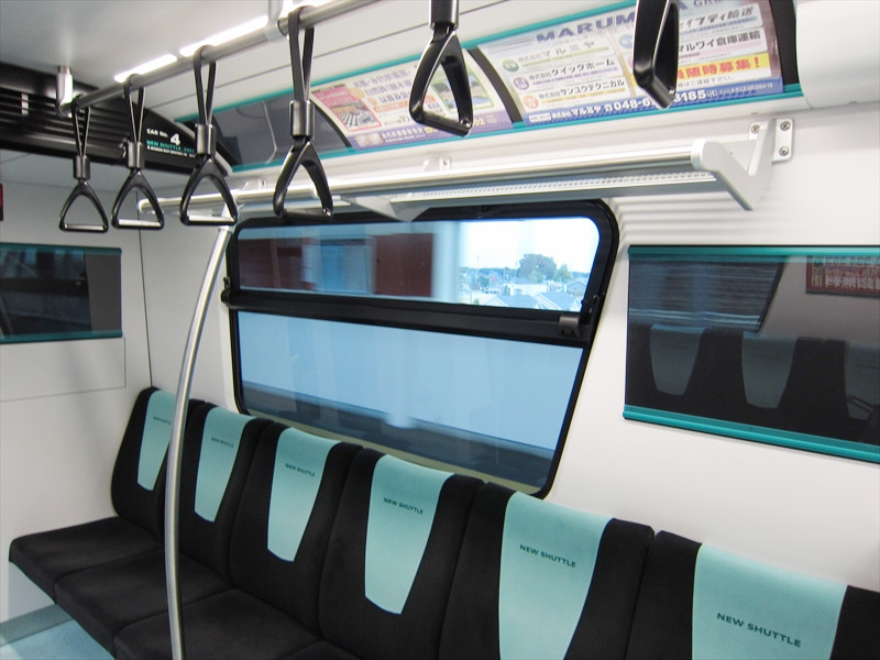 キョウエイアド 交通広告 ニューシャトル ドアまど下ステッカー