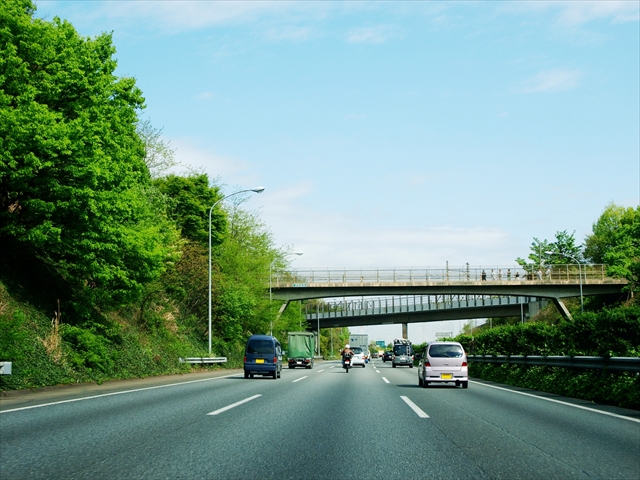 キョウエイアド 交通広告 NEXCOデジタルサイネージ