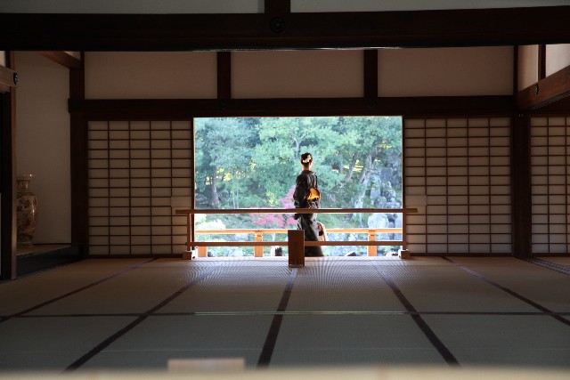 キョウエイアド 交通広告　駅ばりボード　大きさランキング