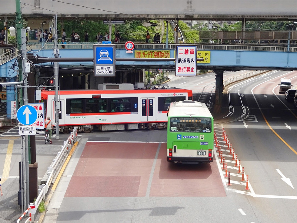 キョウエイアド 交通広告 都電 都電荒川線 欄間広告