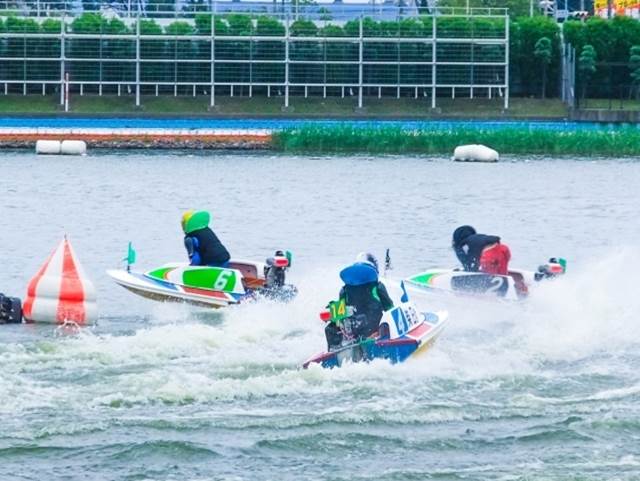 〇〇駅まとめ 公営競技 最寄り駅 キョウエイアド 交通広告