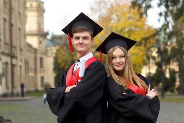 cb675a6d9caa615d98a72acab7c1d6dc_s